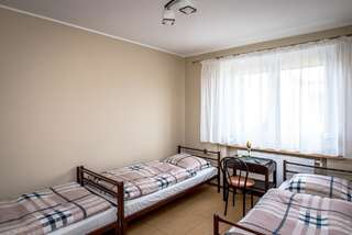 Проживание в семье Pokoje Gościnne Arkadia Вжесня Двухместный номер с 2 отдельными кроватями и общей ванной комнатой-1